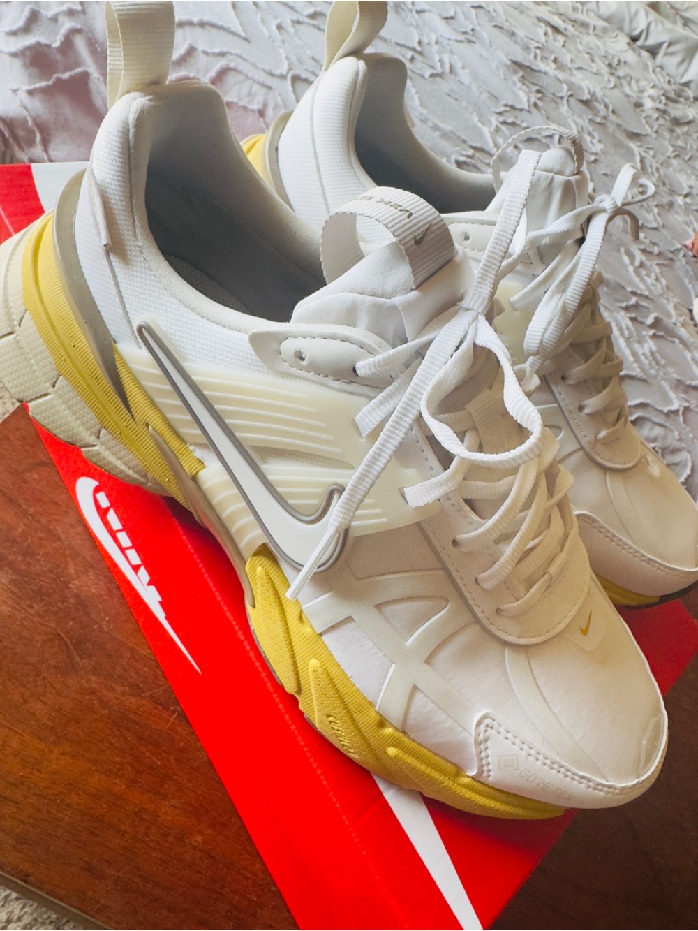 Nike Women's White and Yellow Athletic Sneakers